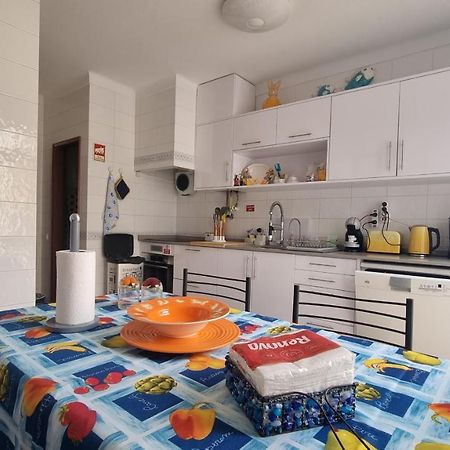 Apartment Praia da Dona Ana Lagos Esterno foto