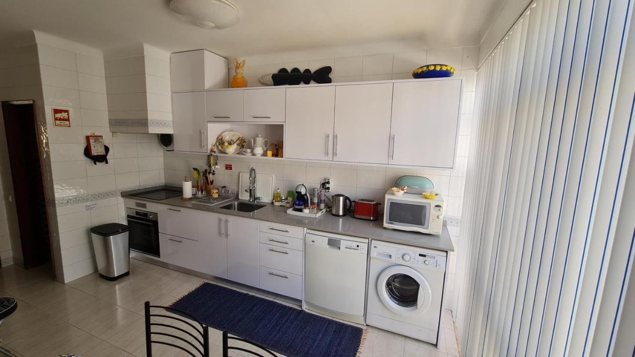 Apartment Praia da Dona Ana Lagos Esterno foto