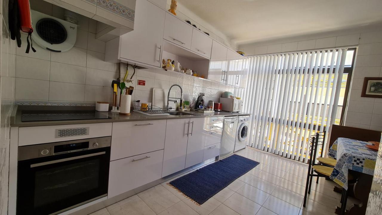 Apartment Praia da Dona Ana Lagos Esterno foto