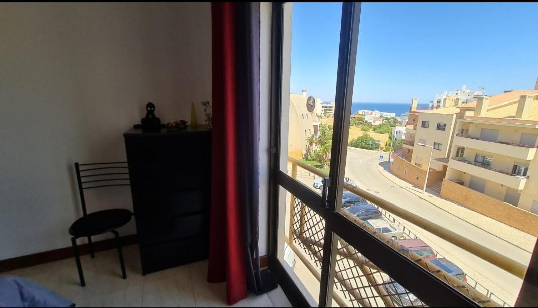 Apartment Praia da Dona Ana Lagos Esterno foto