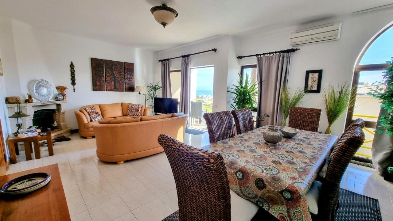 Apartment Praia da Dona Ana Lagos Esterno foto