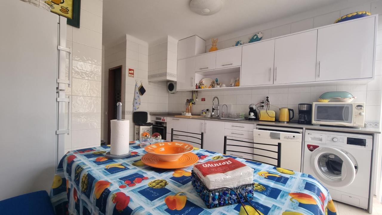 Apartment Praia da Dona Ana Lagos Esterno foto