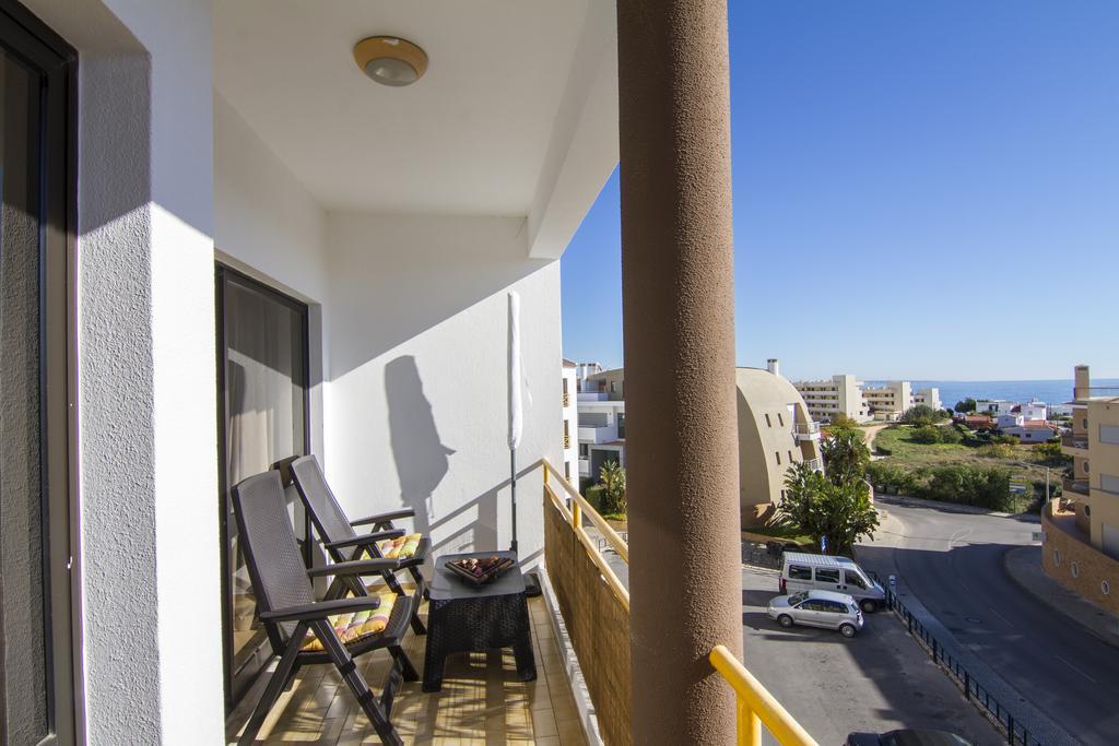 Apartment Praia da Dona Ana Lagos Camera foto